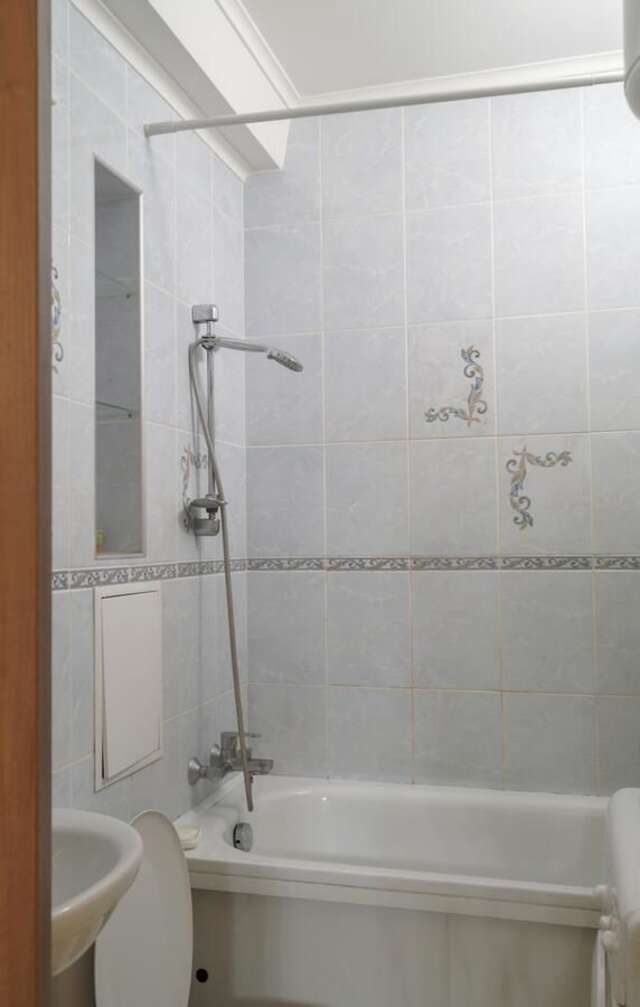 Апартаменты Apartment in the city center Tsytadelnaya 7 Киев-25